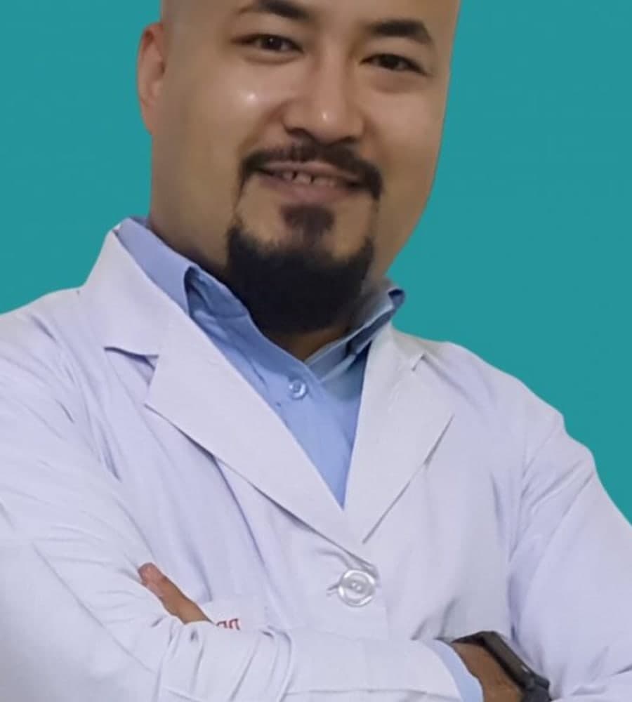 Dr. Sumit Singh Maharjan, Cataract & Glaucoma